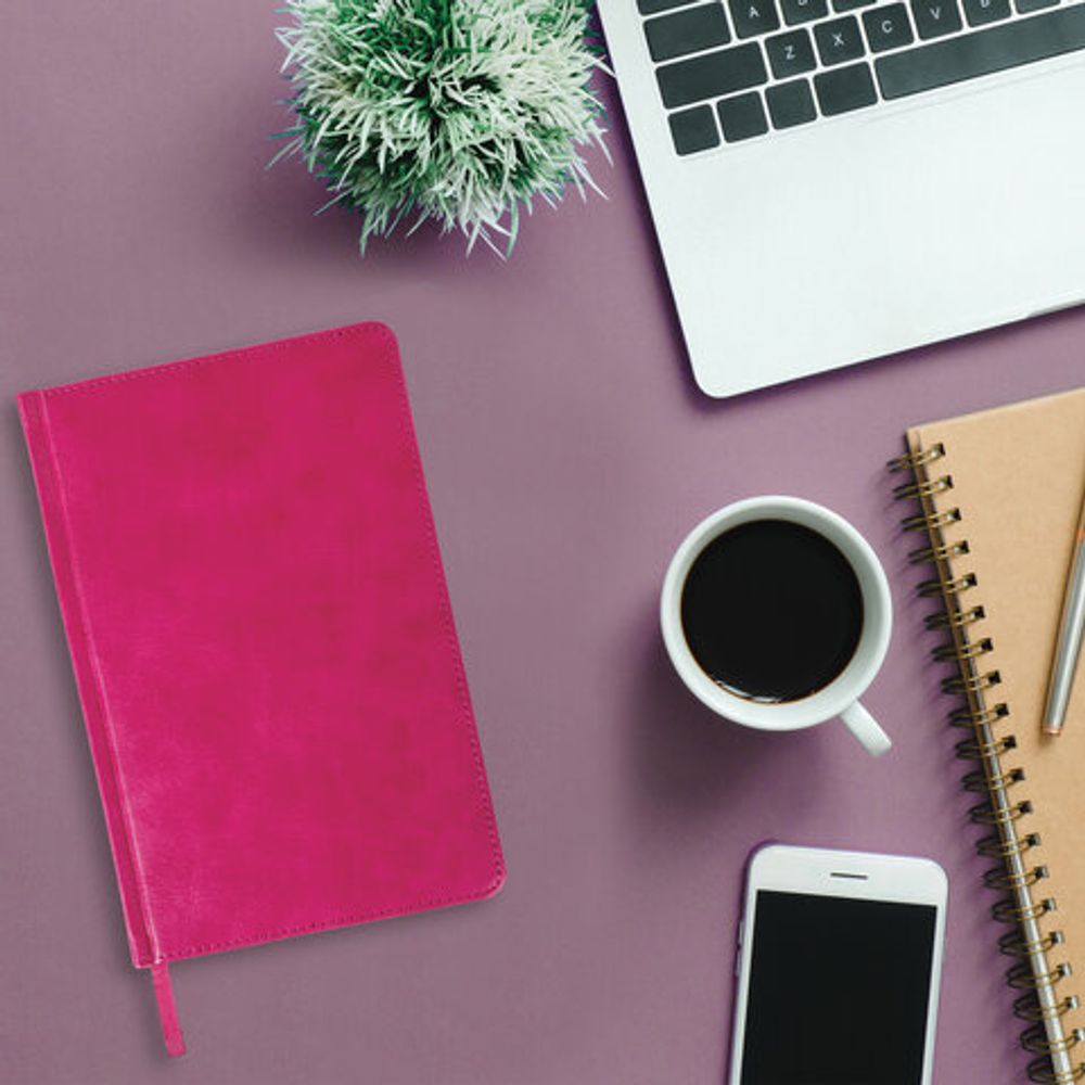 Ежедневник недатированный А5 138х213 мм BRAUBERG "Rainbow" под кожу, 136 л., розовый, 111665