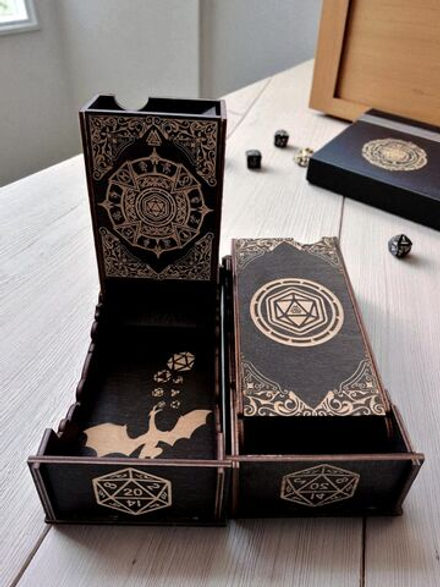 Dice Tower «Дайс» — дерево