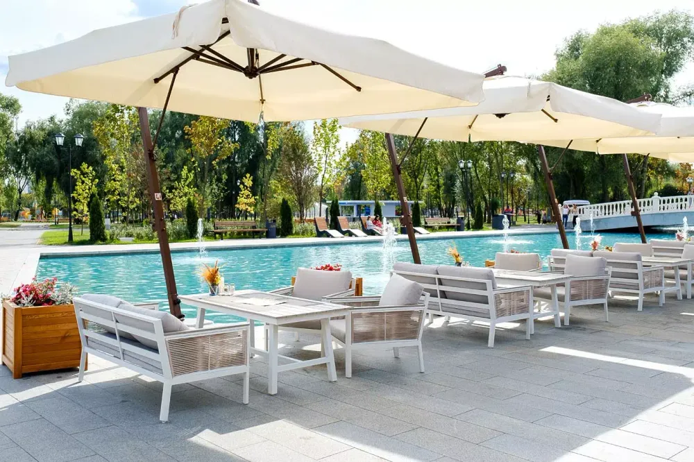 "Сан Ремо" диван 2-местный плетеный из роупа, каркас алюминий белый, роуп бежевый, ткань бежевая