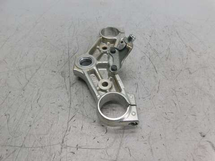 Траверса верхняя Yamaha V-Max 1200 3UF