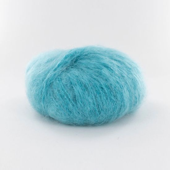 Пряжа FONTY Ombelle (75% кид мохер, 20% шерсть мериноса, 5% полиамид)