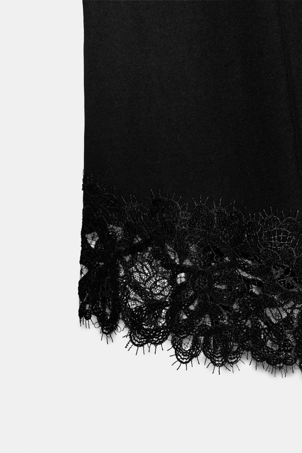 ZARA ФУТБОЛКА ИЗ ПЛОТНОГО ХЛОПКА С КРУЖЕВОМ, ЧЕРНЫЙ