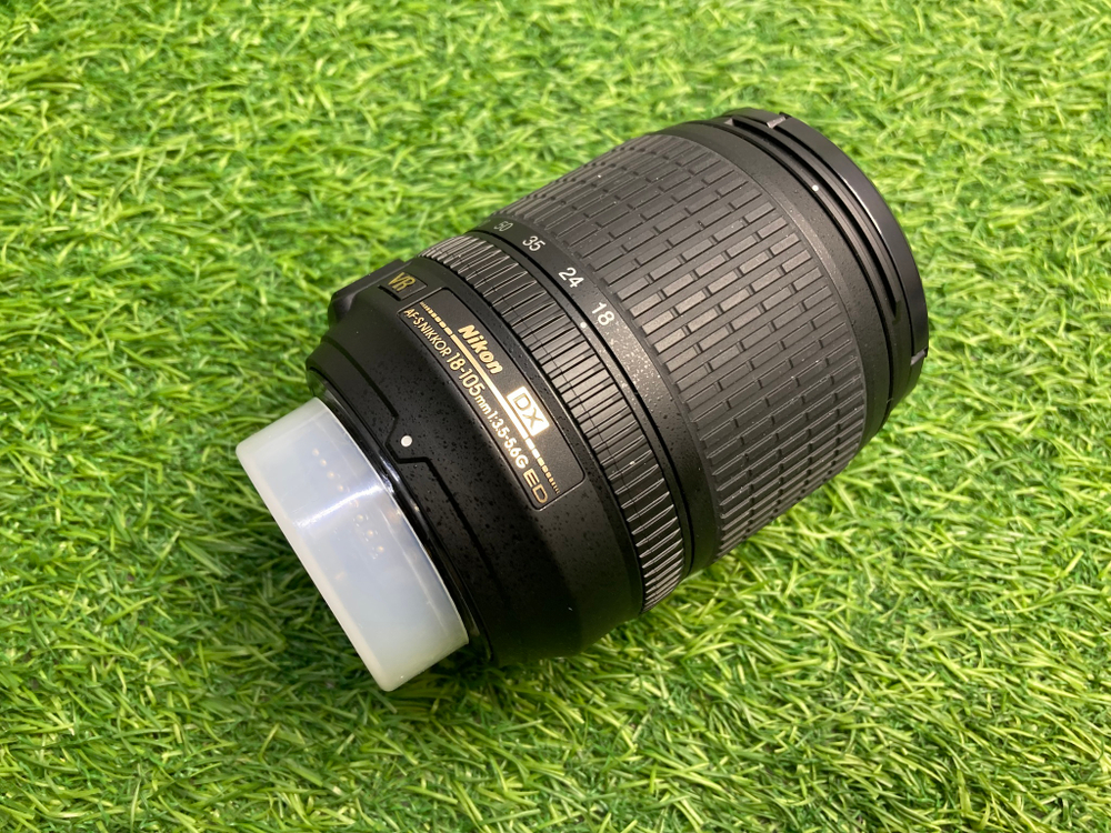 Nikon 18-105mm 3.5-5.6G AF-S ED DX VR Nikkor