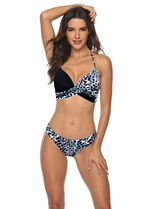 Раздельный купальник с анималистическим принтом и цветными пятнышками (Размер: L) (Цвет: разноцветный)