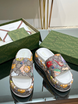 Gucci Platform Slide Sandal