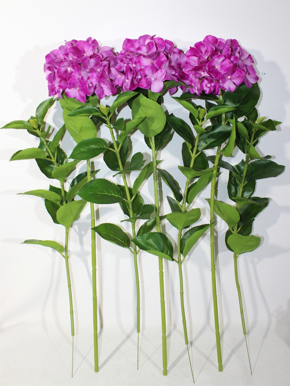 Гортензия искусственная лиловая латекс 70см для вазы