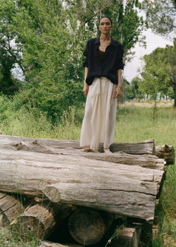 Шарф однотонный с необработанными краями