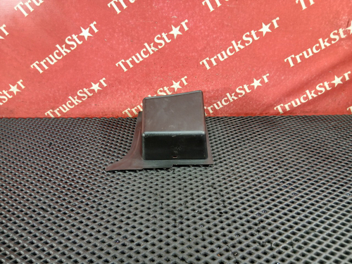 Ящик вещевой правый 2023г.