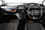 Toyota Sienta, 2018 год