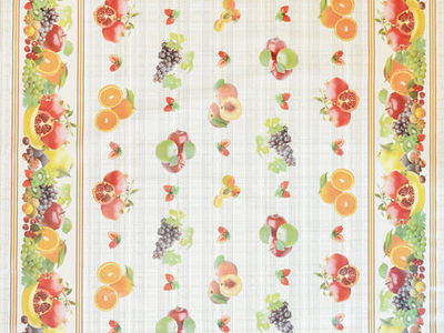 Клеенка столовая DEKORAMA 140см*20м "Фрукты на бежевом"