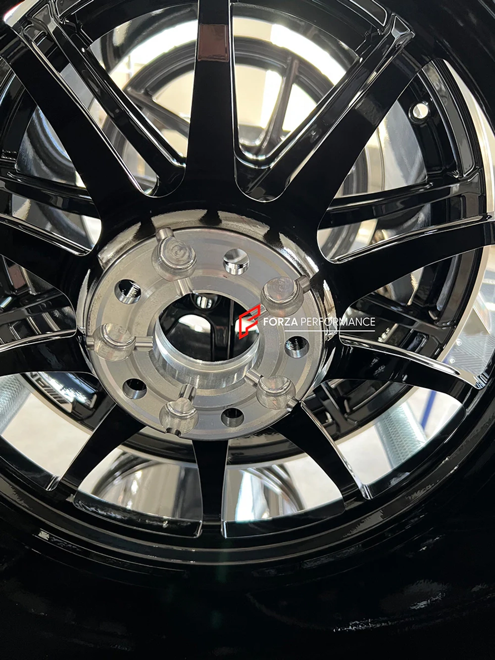 КОВАНЫЕ ДИСКИ ДЛЯ MERCEDES-BENZ AMG GT R COUPE C190 2020 МЕРСЕДЕС-БЕНЗ