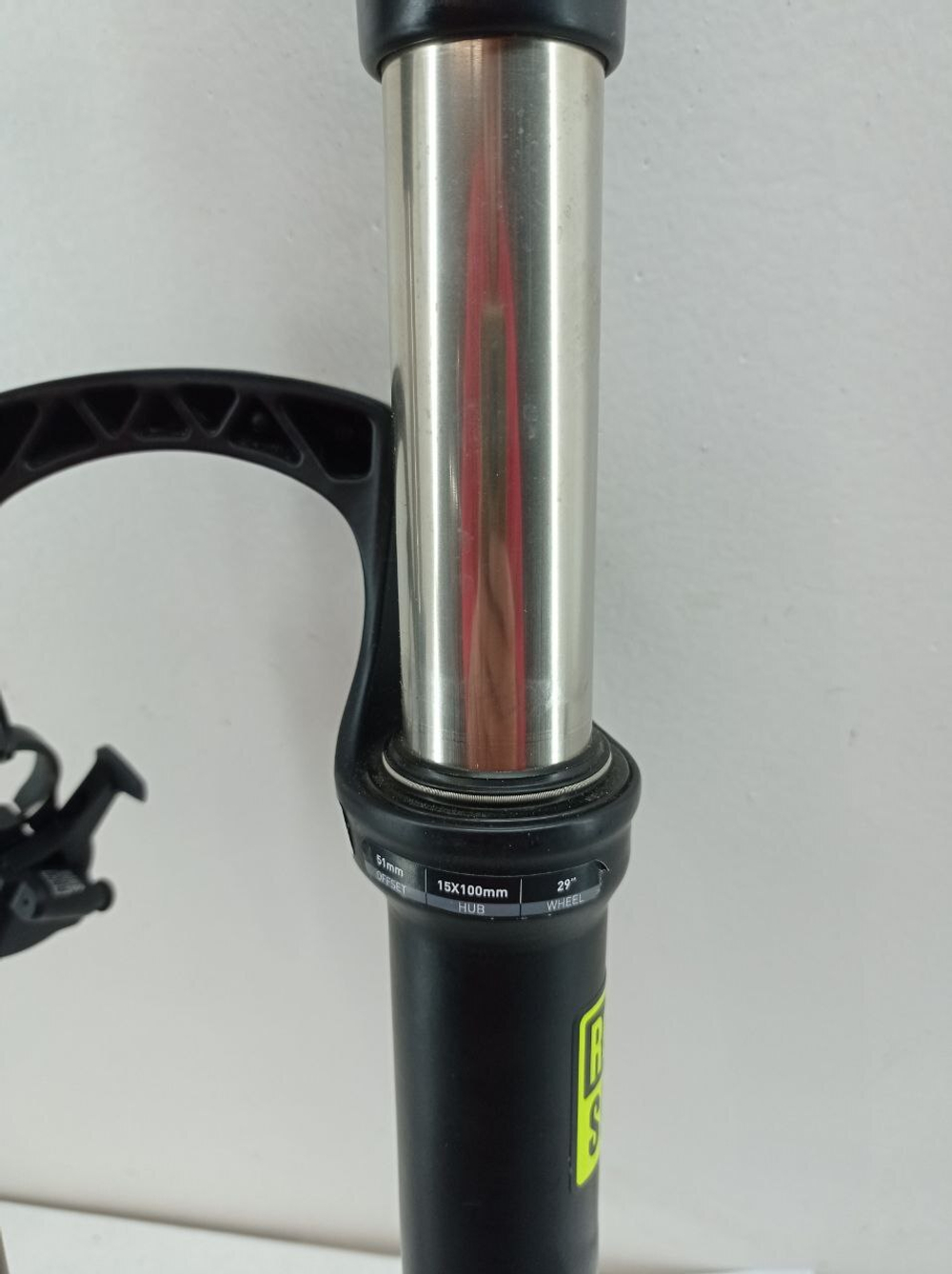 Вилка велосипеда RockShox Recon silver