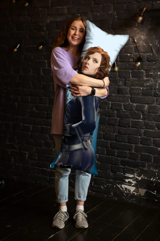 Дакимакура Черная вдова