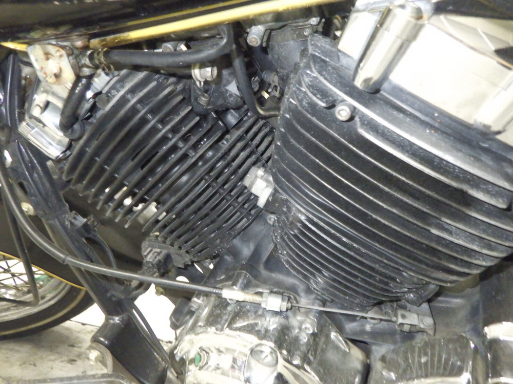 Yamaha Dragstar 400 XVS400 classic  027504