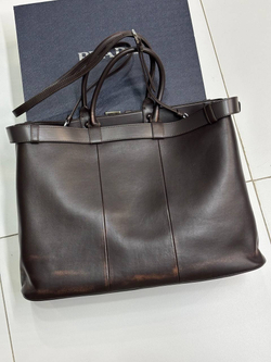 Сумка-мессенджер Prada