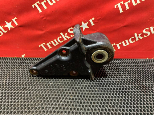 Кронштейн рессоры