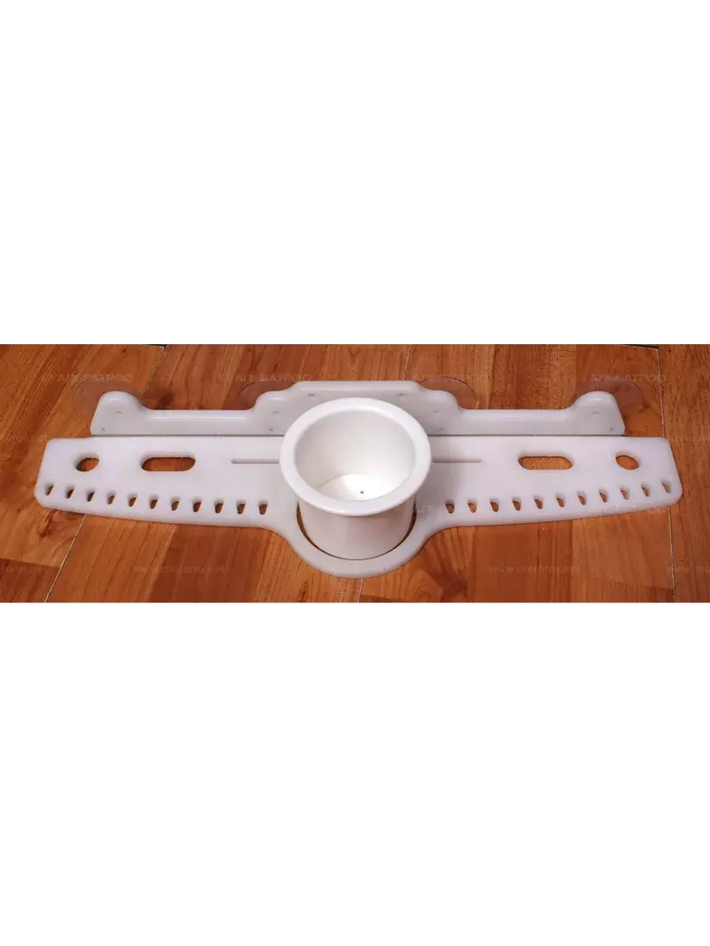 Полка универсальная для аксессуаров на присосках