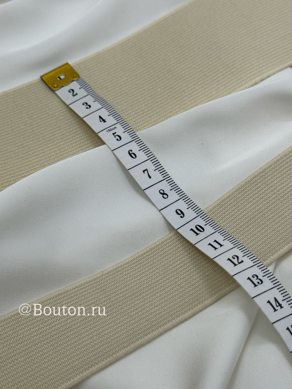 Резинка бежевая (молочная)