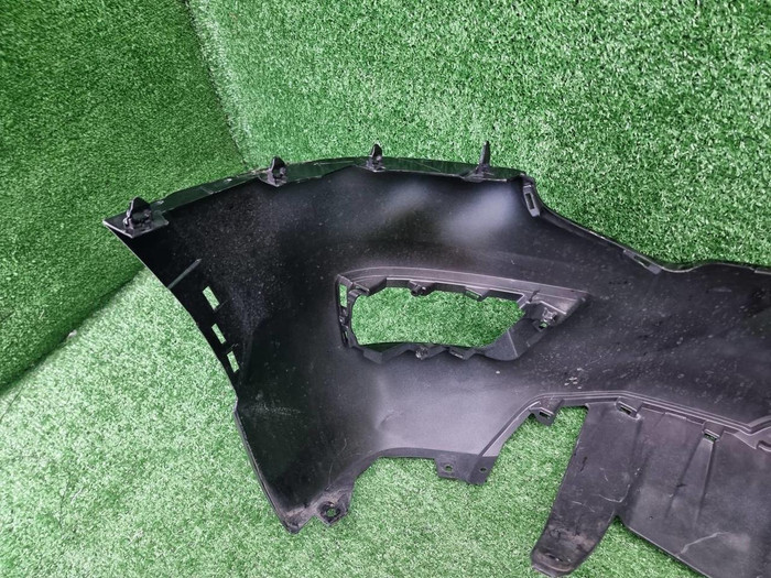 Бампер передний Toyota Land Cruiser 300 (21-нв)