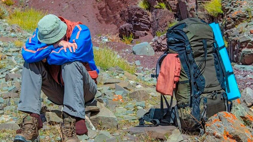 Горная болезнь, она же "горняшка", самое неочевидное и опасное препятствие при любом восхождении.