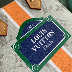 Louis Vuitton Petit Sac Plat