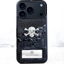Брендовый чехол iPhone категории Lux: Crossbones Skull Череп - натуральная кожа крокодила, ювелирный сплав Euphoria HM