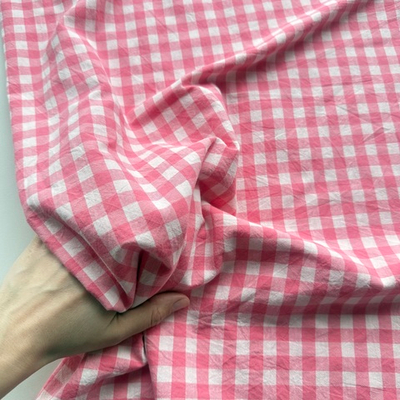 Вареный хлопок 250см. Ярко-розовая клетка 1*1см