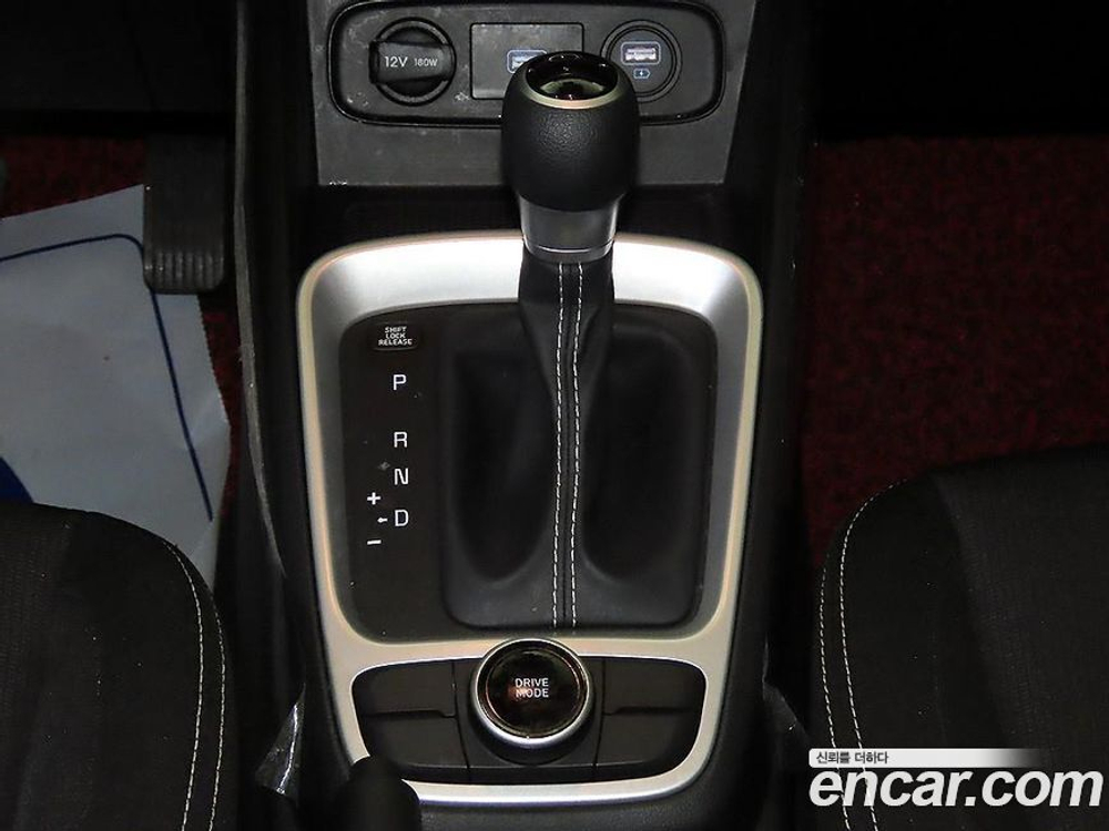 Hyundai Venue 1.6 Smart (08.2019)