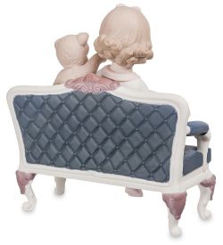 JP-42/25 Статуэтка «Любимое занятие» (Pavone)