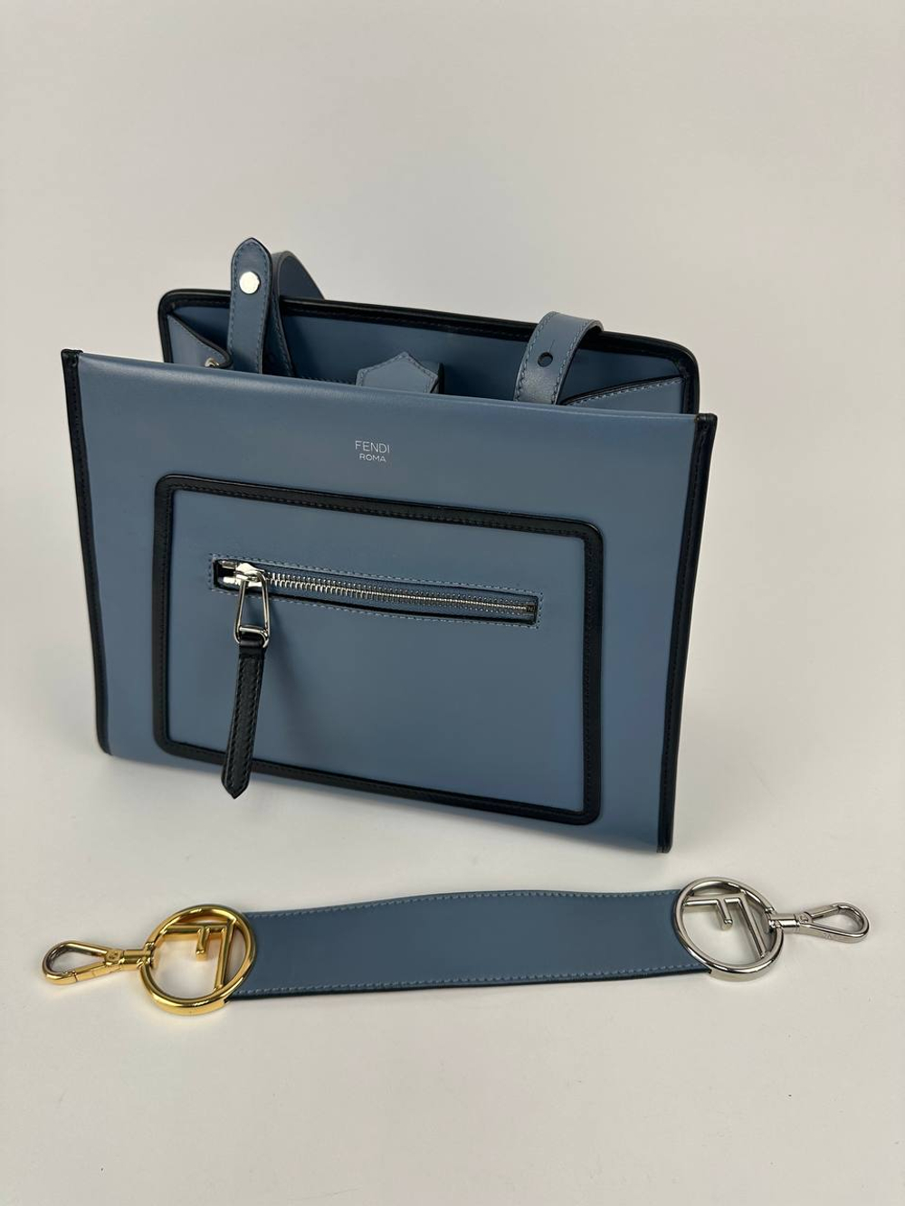 Сумка Fendi Runaway