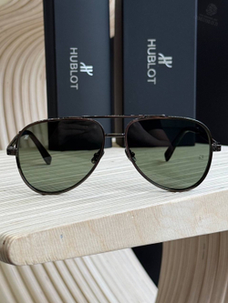 Солнечные очки Hublot