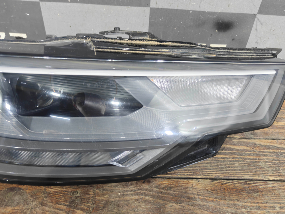 Фара правая LED Audi A6 (C8) 18-23 Б/У Оригинал 4K0941034