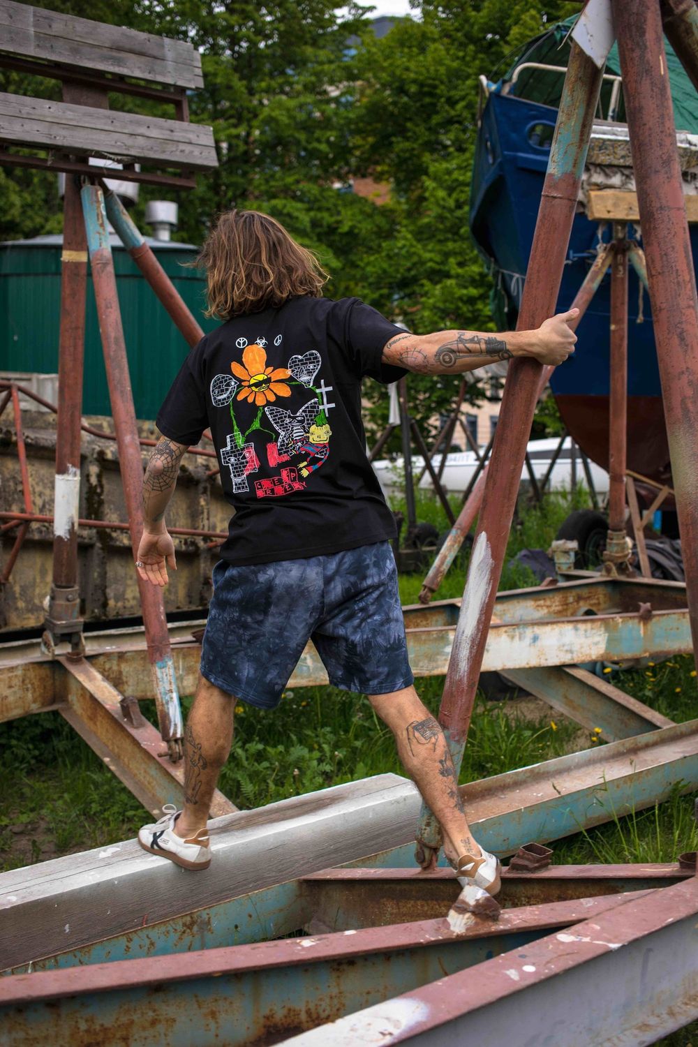 Футболка Creepy Clothing Цветочная Черная