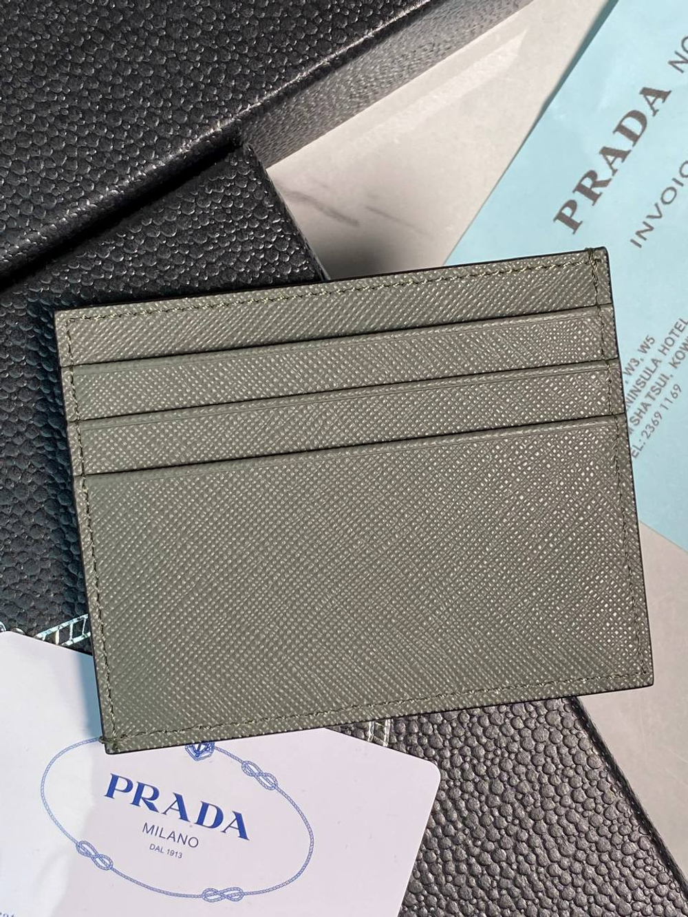 Визитница Prada