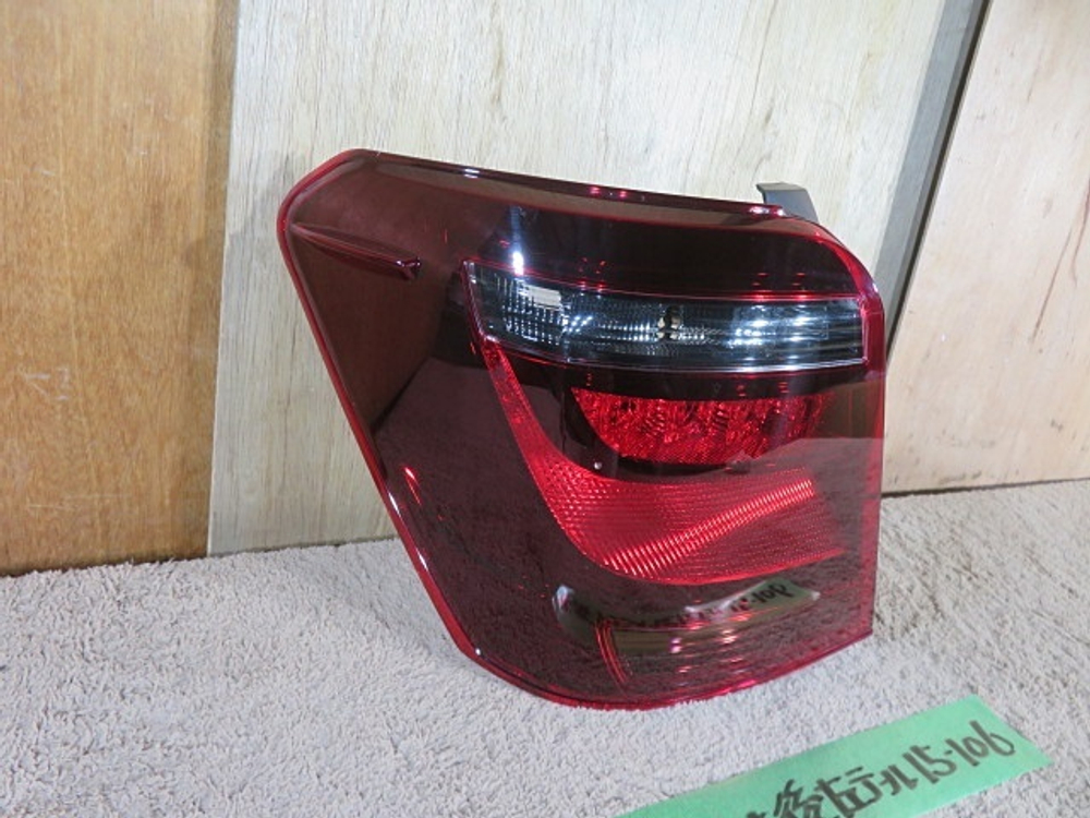 стоп левый Toyota Corolla Axio NZE161 165 12-598 WxB