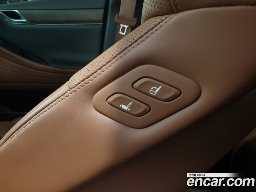 Genesis G80 (RG3) Бензин 3.5 Turbo AWD (05.2020)