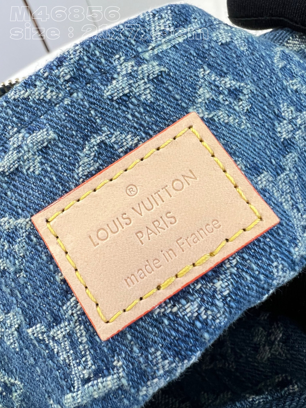 Louis Vuitton Croissant MM