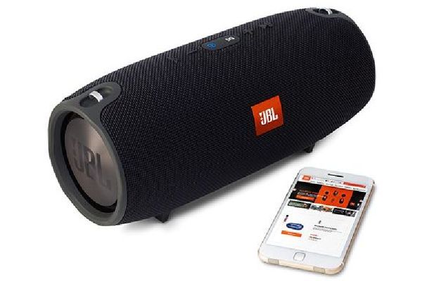 Как подключить колонки JBL друг к другу для получения стереоэффекта