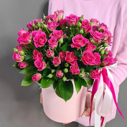 Композиция с кустовыми розами "Alicia"