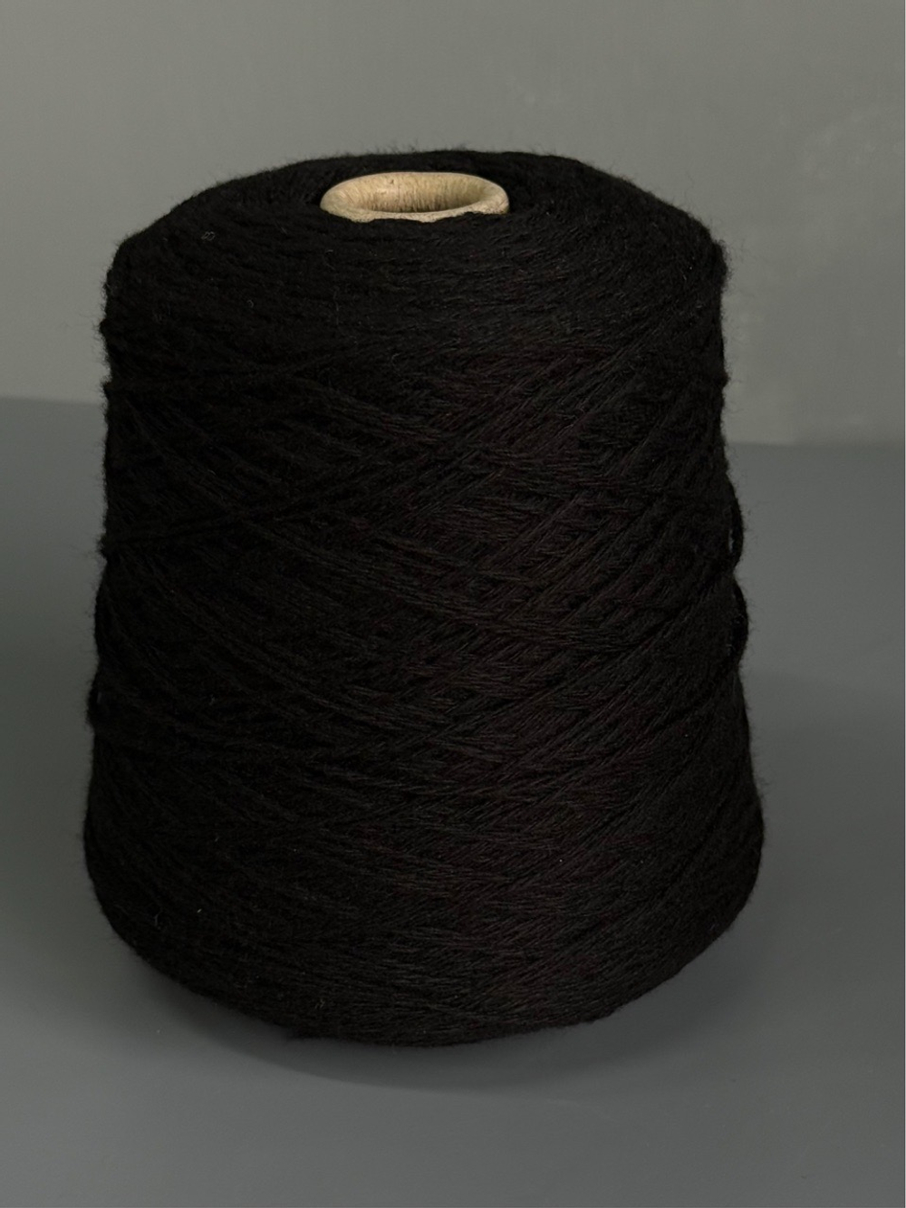 Пряжа Loro Piana FALKLAND 3/90 (100% мериносовая шерсть), 300м/100гр, черный