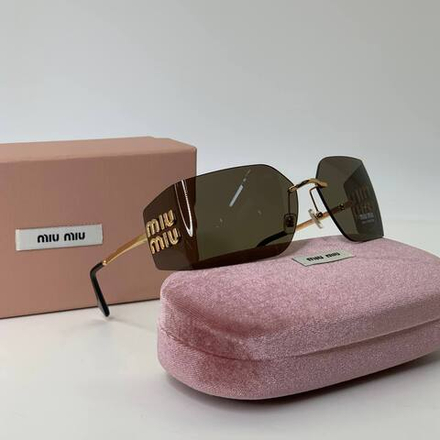 Солнцезащитные очки MIU MIU