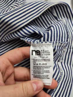 Джемпер Mothercare с бабочкой на 4-5 лет