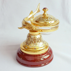 Икорница на яшме "Осетр" (Златоуст)