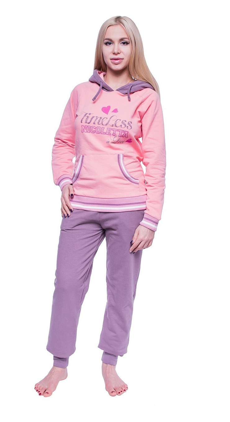 Костюм женский