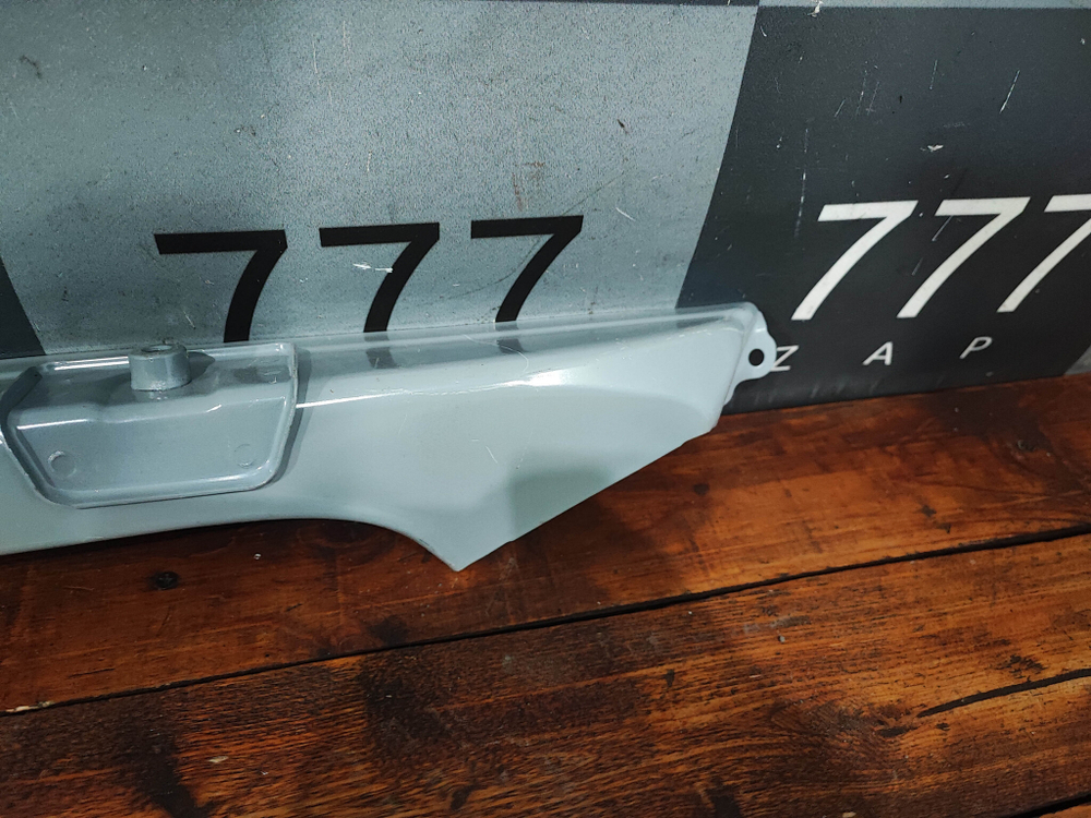 Водосток заднего крыла Polo 6, Rapid 2 Новый Оригинал 60U809642A