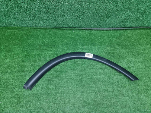 Расширитель правый Mitsubishi Outlander 3 (15-нв)