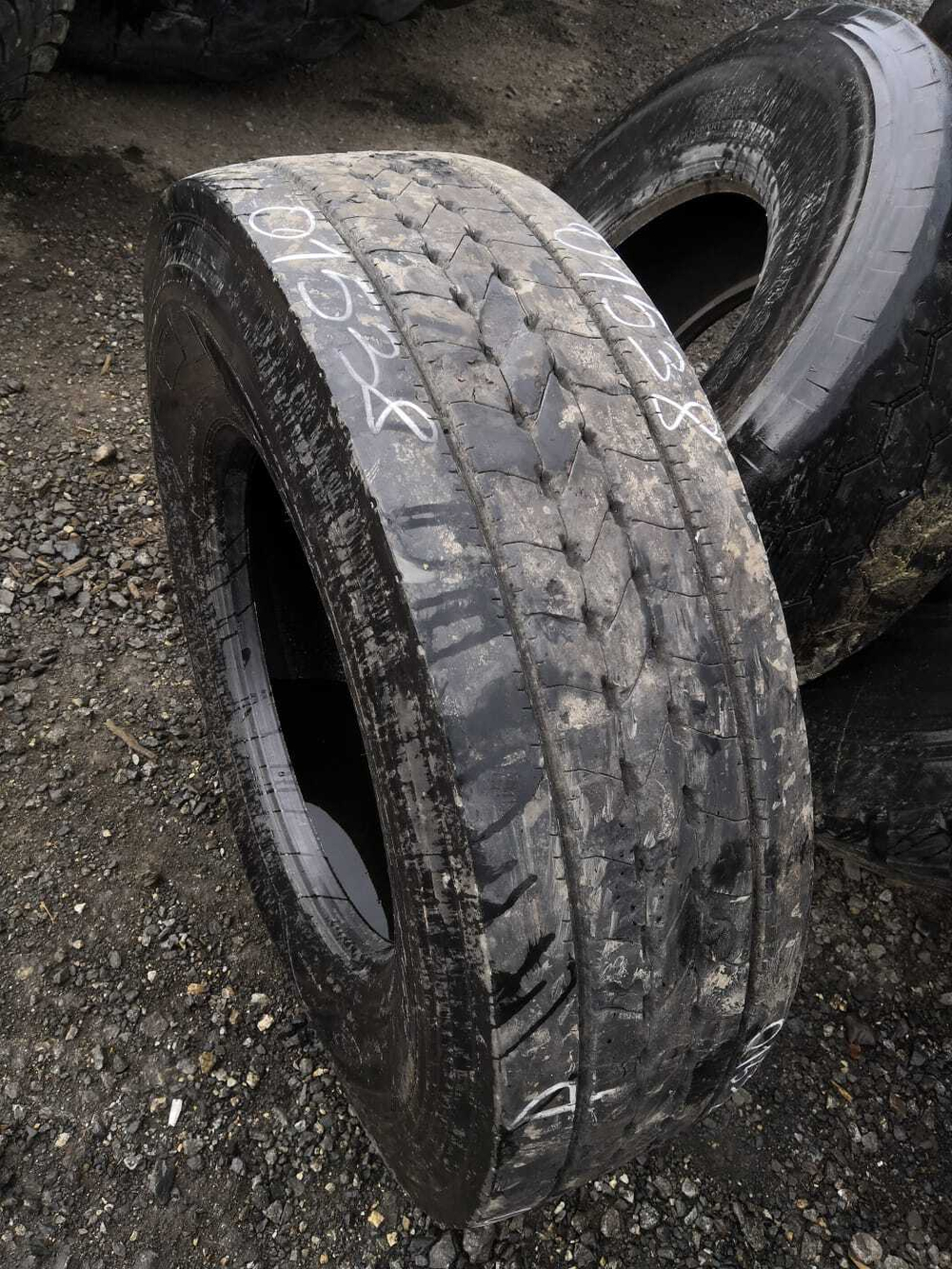 315/80R22.5 Goodyear KMAX S шина б/у