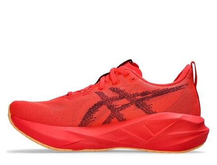 Кроссовки для бега мужские Asics Novablast 5 M Красные