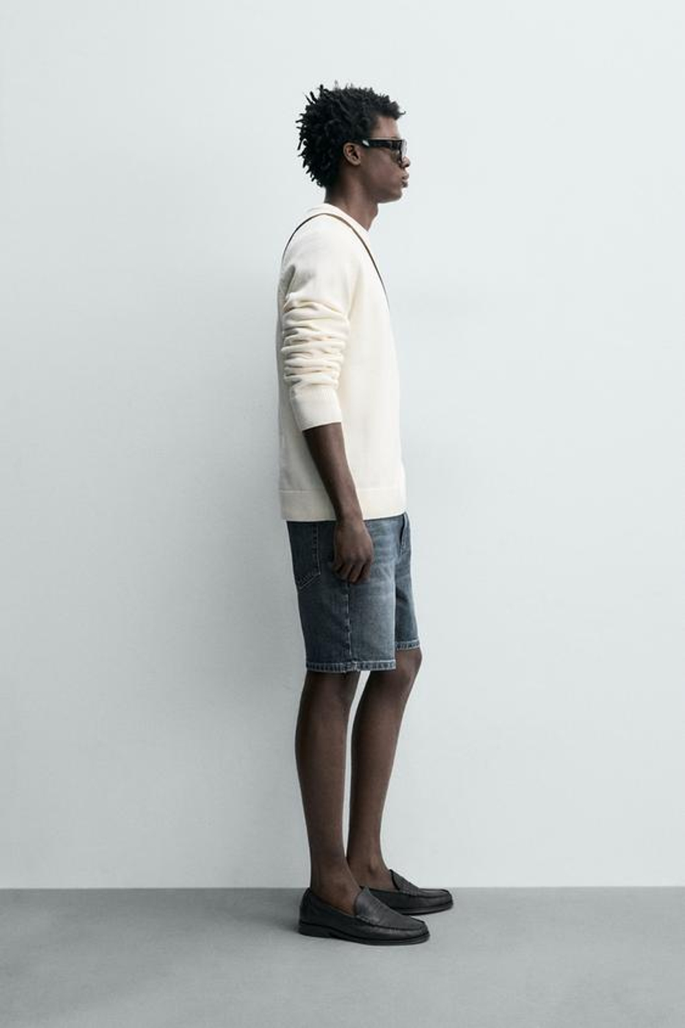 ZARA ДЖИНСОВЫЕ ШОРТЫ REGULAR FIT, СИНИЙ