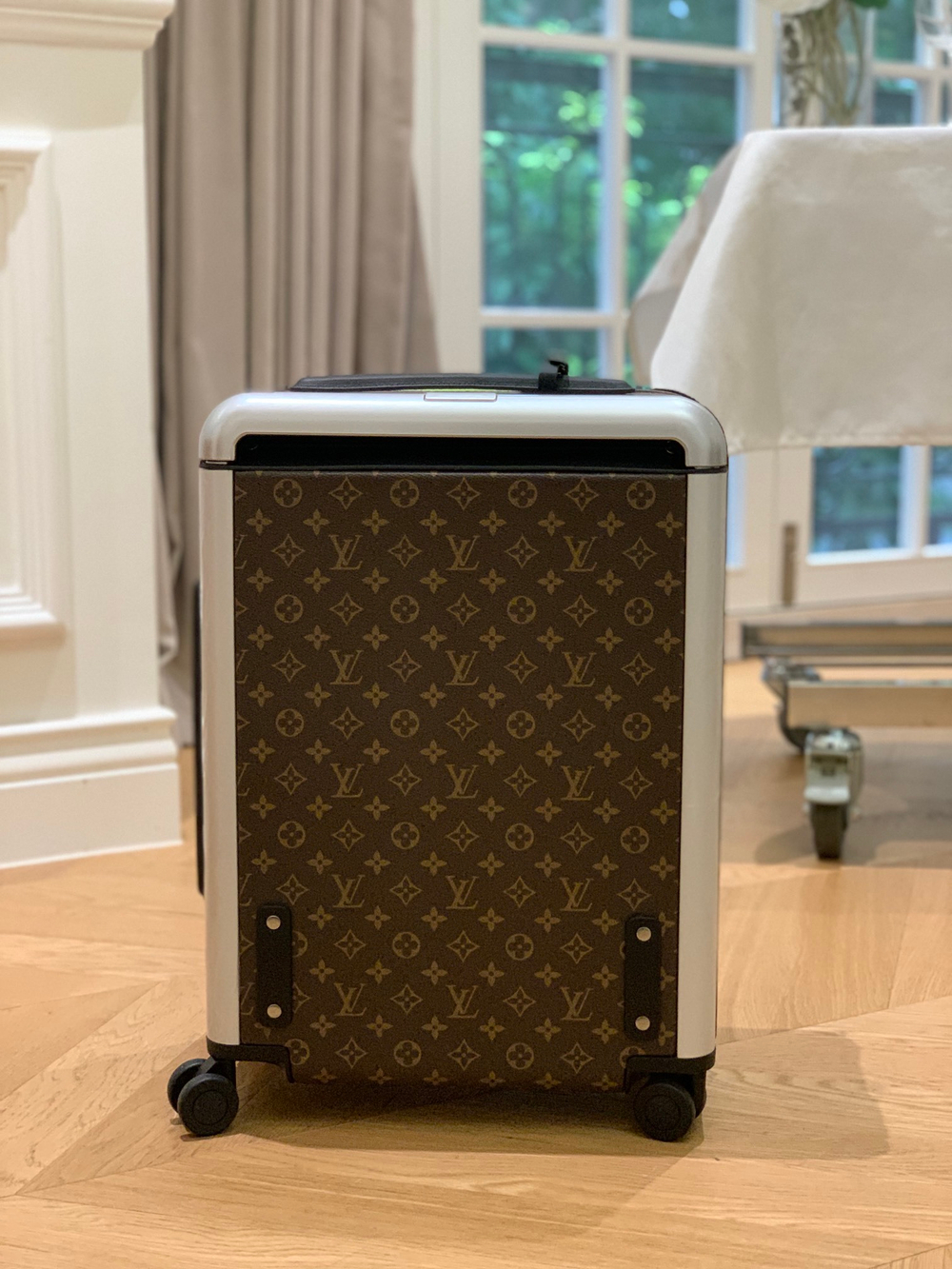 Louis Vuitton Horizon 55 Suitcase
